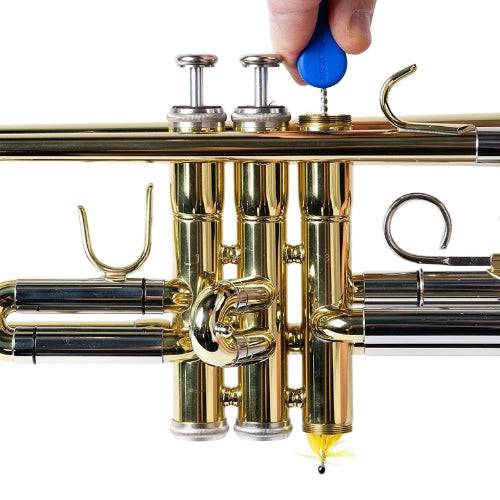 Kit de accesorios Gonher Music Nomad de 3 piezas con cepillos para trompeta, ideal para mantenimiento y limpieza de instrumentos musicales.